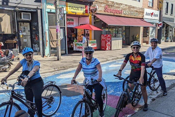 ダウンタウントロントバイクツアー