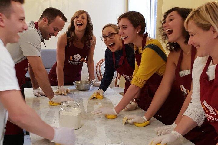 Trastevere Food Tour with Pasta-Making Class