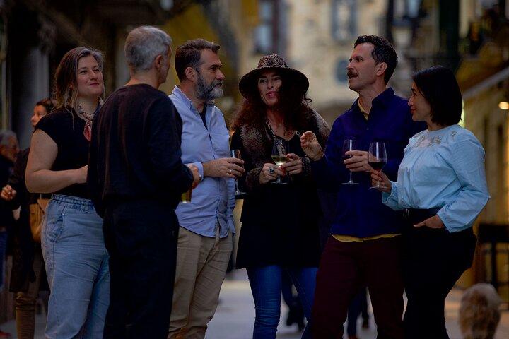 San Sebastián: Walking Dinner Tour mit baskischen Häppchen