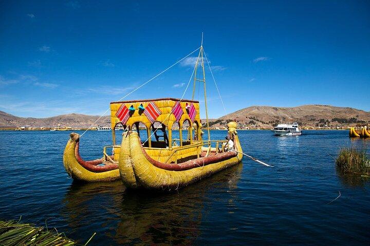 Puno: Tour dell'isola di Uros e Taquile - Lago Titicaca