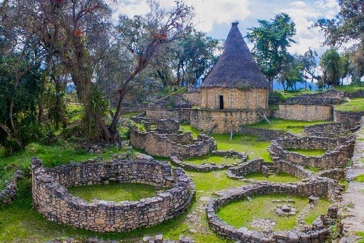 Chachapoyas : Kuelap Archaeological Site - Guided English/スペイン語