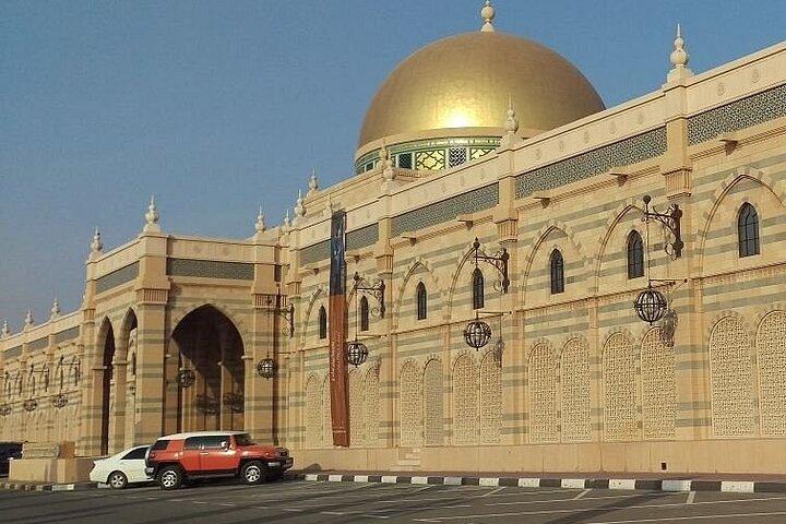 Privater Transfer von Dubai nach Sharjah