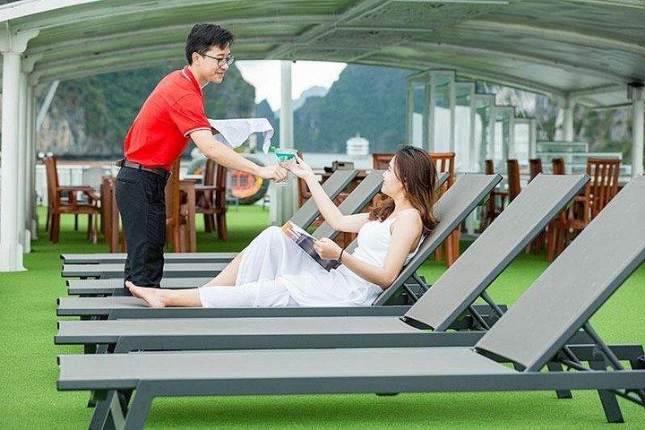 カリプソクルーズ:2日間 - 1日目 - ハロン湾&ランハー湾ツアー