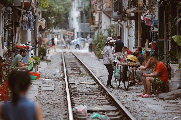 Hanoi-Rundgang: Entdecken Sie versteckte Schätze und die Train Street