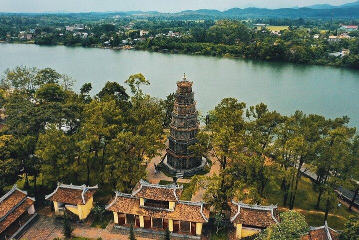 Full Day Discovery Hue Imperial City från Da Nang eller Hoi An
