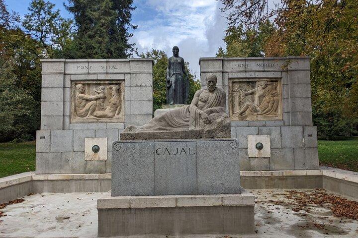 エル・レティーロ公園の誕生、崩壊、そして復活を巡るセルフガイドツアー