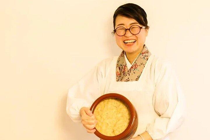 Miso-Herstellung in Osaka