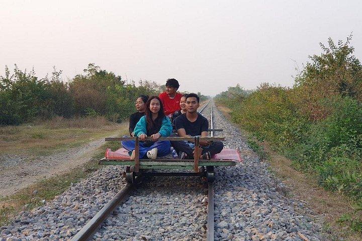 Full Day From Siem Reap - Bamboo Train, Killing Cave & Sunset