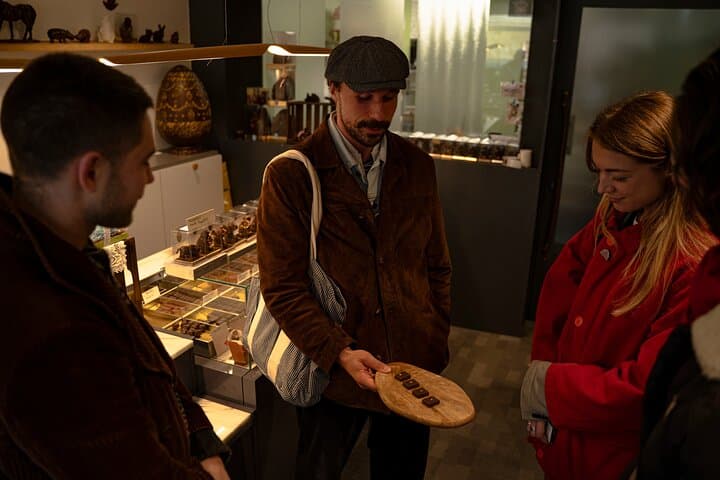 The Pastries & Tragedies tour of Montmartre