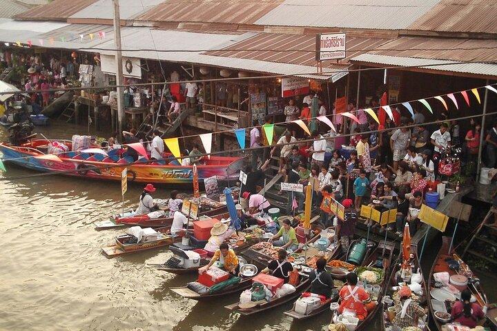 Amphawa Floating Market & Maeklong Railway Market 1 dagsutflykt