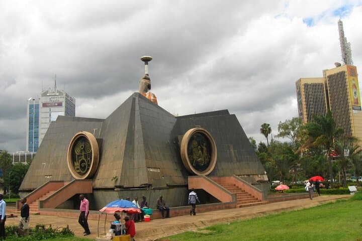 Nairobi Guided City Tour with Nairobi National Museum Entry