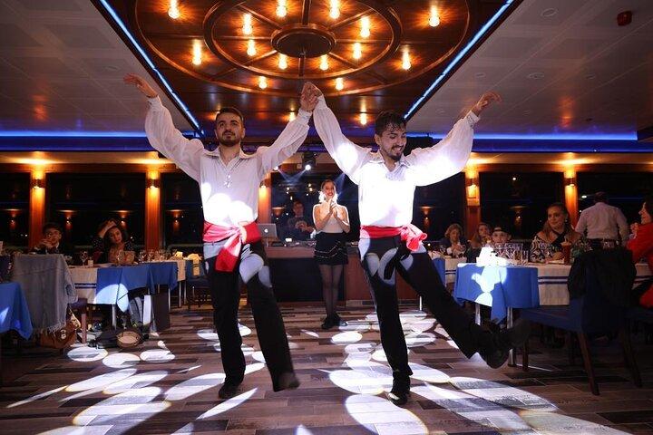 Istanbul Bosphorus Dinner Cruise Show (Private Table) with Pickup