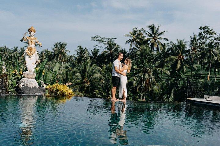 UBUDのホテル＆リゾートで写真撮影を行う