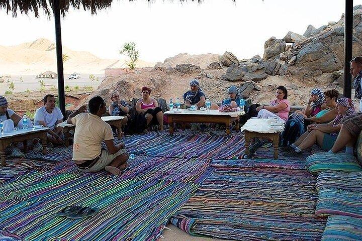 Beduinendorf Super Safari Quad mit Abendessen & Show : Marsa Alam