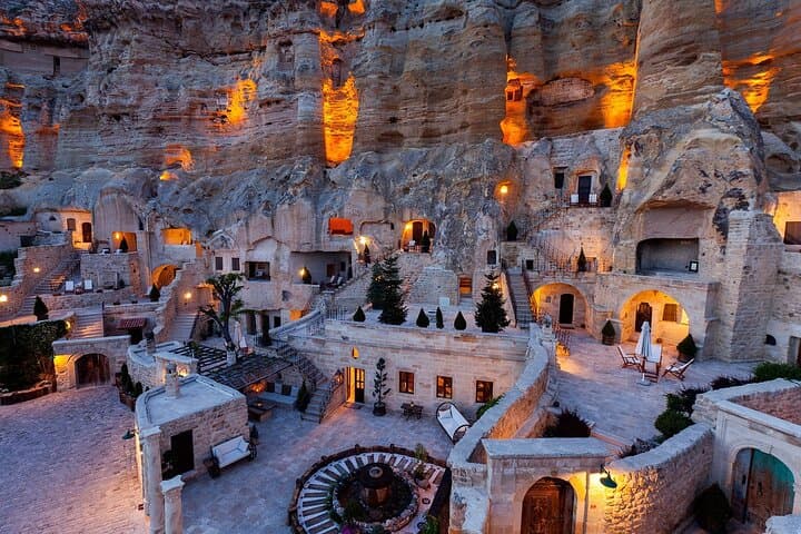 Cappadocia Red and Green Tour from Istanbul by Flight