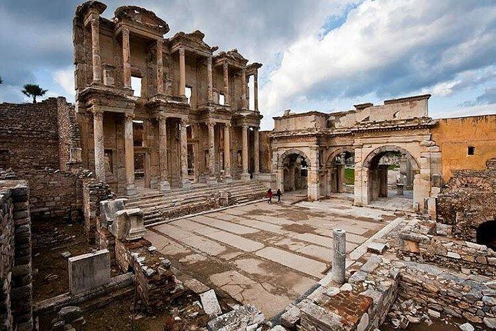 Daily Ephesus Tour by Plane from Istanbul