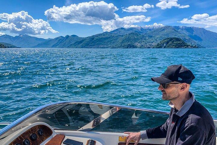 Cruzeiro de lancha guiado privado no Lago Como de 1h a 4h