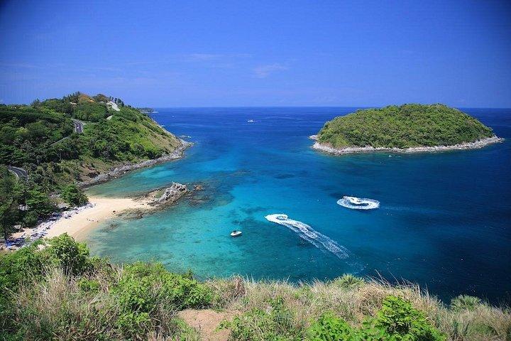 Private Guided Tour in Phuket Landmark