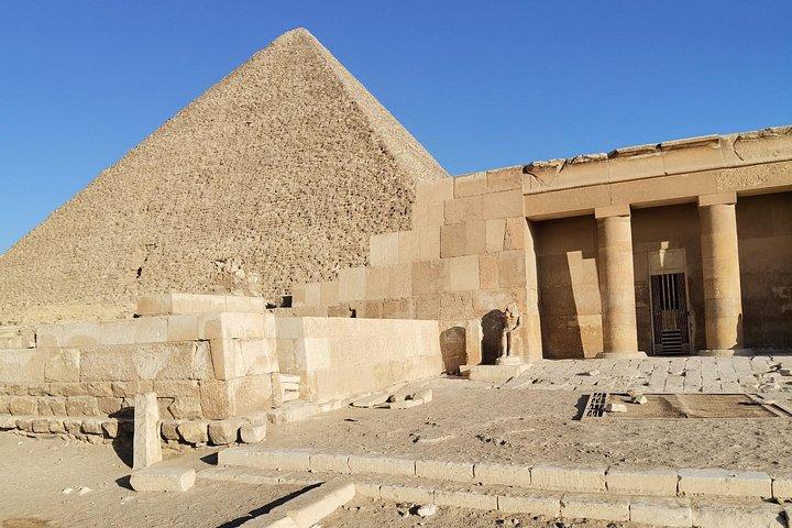 ギザのピラミッドと大スフィンクス、王家のミイラ博物館