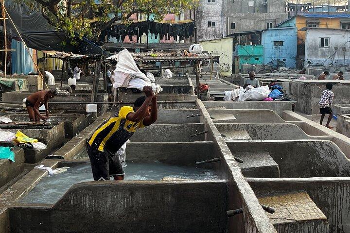 Dharavi Slum & Dhobi Ghat Mumbai: Excursão guiada privada