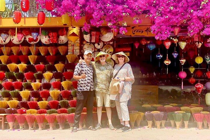 Tour da cidade de Hue com motorista - personalizado seu próprio itinerário