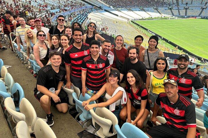 Rio de Janeiro: Veja um jogo de Flamengo no Maracanã com um local