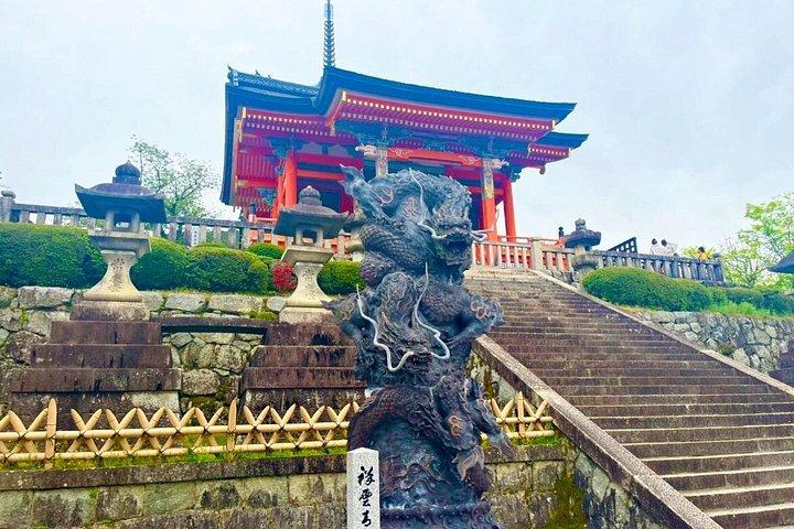 京都プライベートツアー： 1350年の歴史、ホットスポット＆隠れた名品