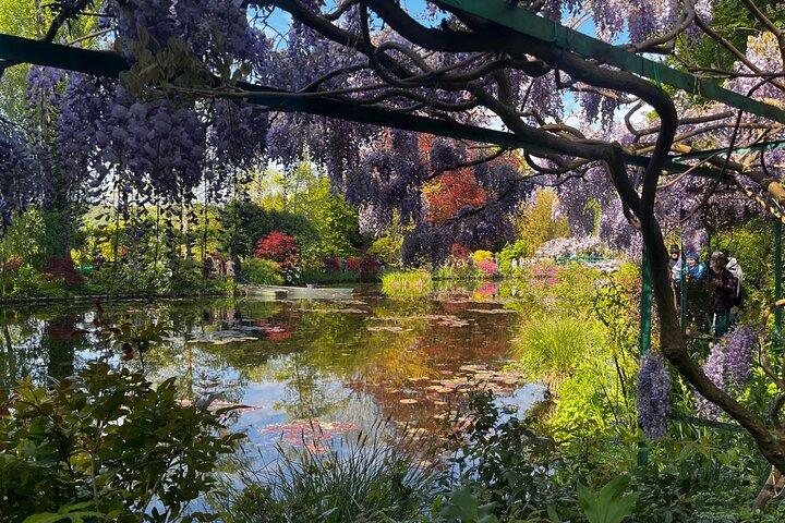 Private Tour From Paris to Giverny Claude Monet's Gardens