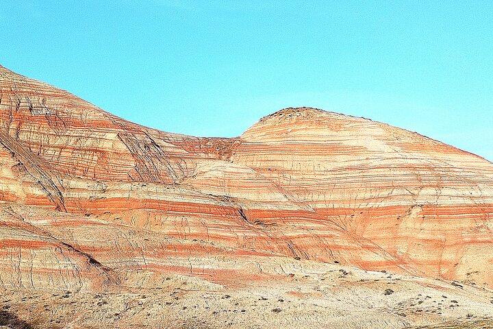 Excursão privada de meio dia pelas montanhas Candy e Beshbarmag