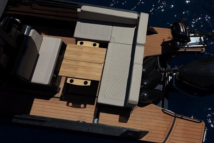 Crucero privado con capitán en Santorini