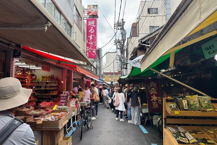 東京 : 築地場外市場ストリートフード＆ご当地グルメアドベンチャー