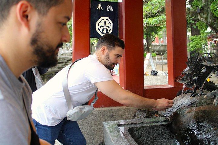 東京: 日本人芸人と行く浅草ウォーキングツアー