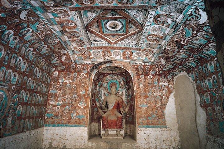 Excursão privada de 4 dias pela Rota da Seda em Zhangye, Jiayuguan e Dunhuang