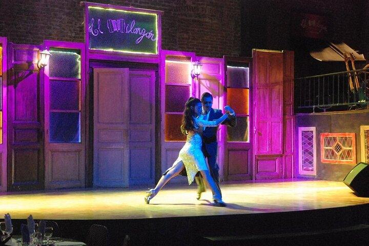 El Milongon Dinner & Show: Candombe, Tango und Folklore