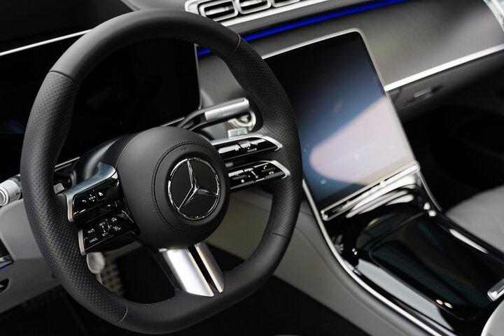 Visite privée d'une journée complète à Budapest dans une voiture de luxe avec prise en charge