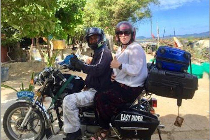 Motorcykeldagstur fra Hoi An historie, natur og strande