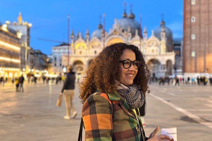 Saint Marks VIP Night Tour: Eksklusiv Access Small Group Tour