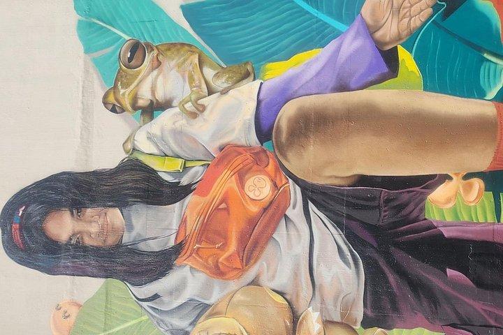 「In The Streets & Eats」シャーロットの壁画アートツアー
