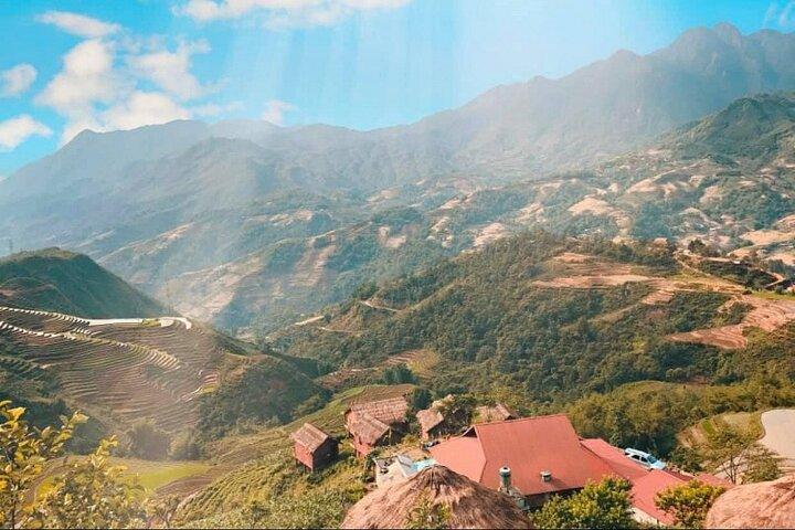 Private Ganztagestour in Sapa mit dem Auto