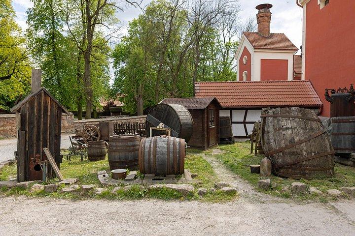 Prag til Detenice middelalderborg, bryggeri og middagsoplevelse