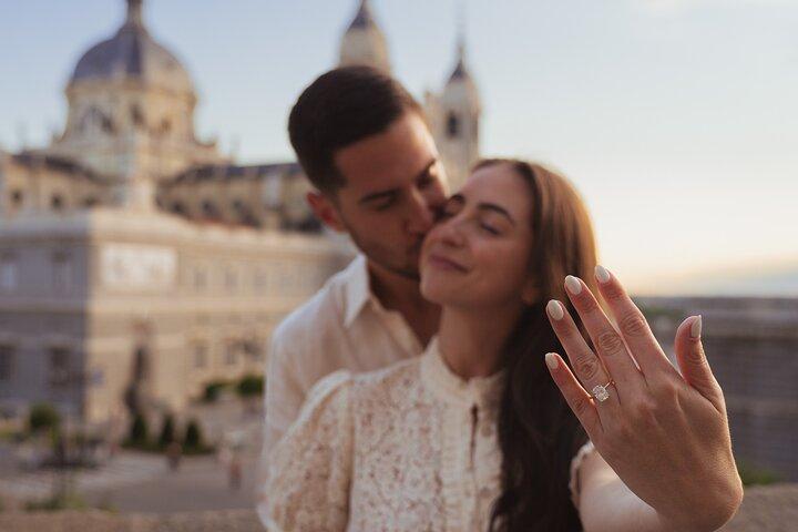 Tour privado de Sesión de fotos para parejas en Madrid