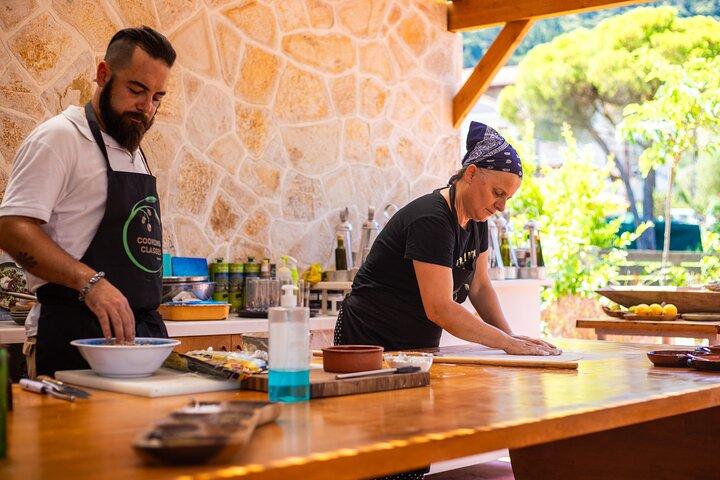 昼食付きザキントス文化の半日ギリシャ料理教室