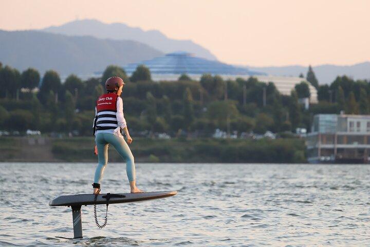 Seoul : Efoil & Windsurf Experiences i Hanfloden