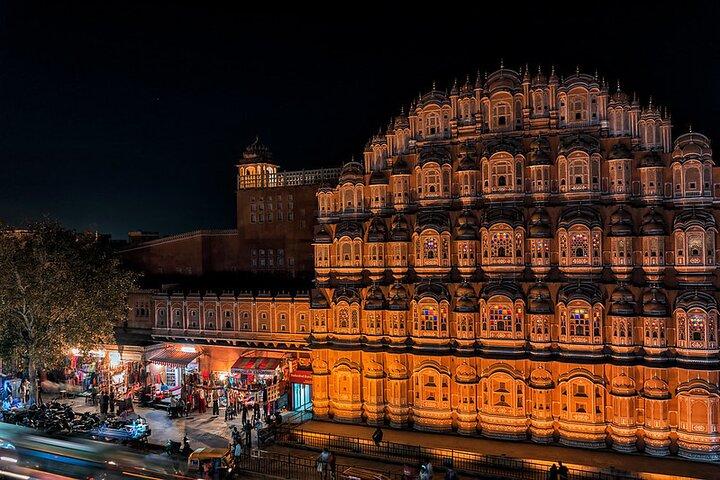 Excursão privada ao pôr do sol de Jaipur - Fort Nahargarh e vistas noturnas