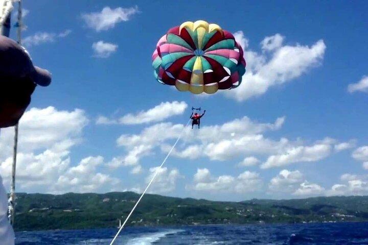 Parasailing Jet Ski e compras em Montego Bay com transporte