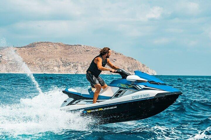ミコノス・ジェットスキー・アドベンチャー・イン・スーパーパラダイス・ベイ