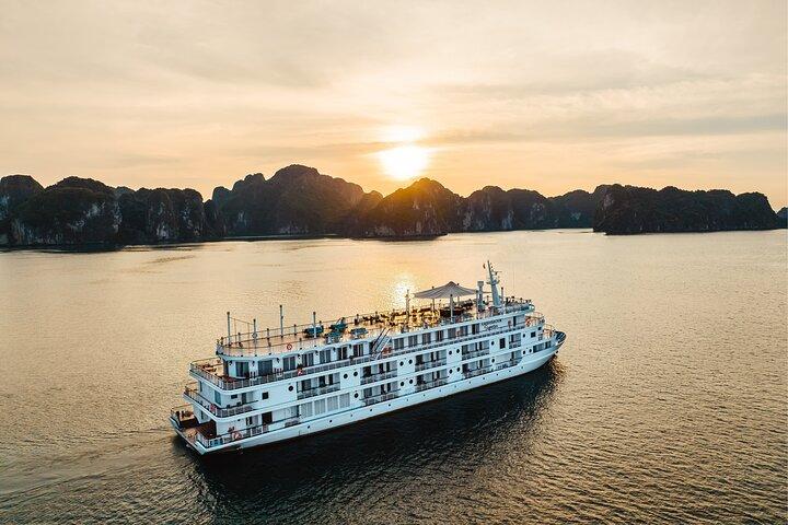 Aphrodite Cruise 2tägiger Besuch der Halong Bay und LanHa Bay ab Ha Long