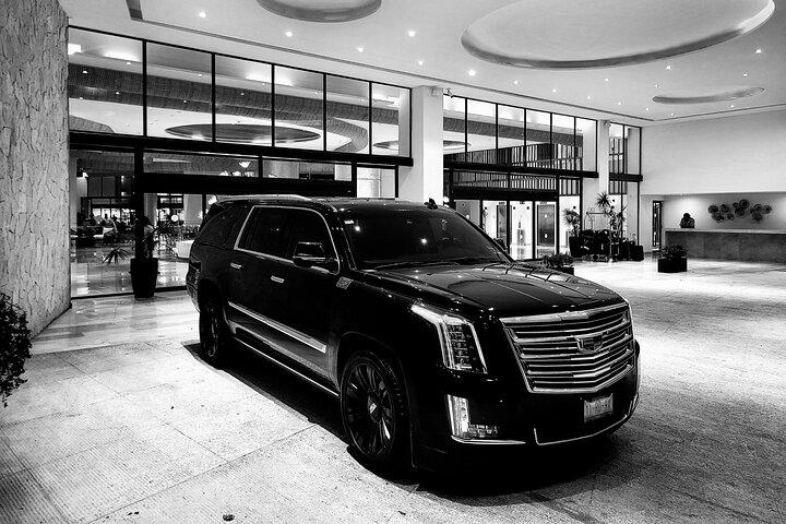 SUV do Aeroporto de Cancun para Cancun ou Playa del Carmen, um caminho.