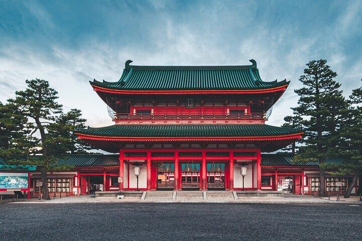 東京文化遺産ルートプライベートウォーキングツアー