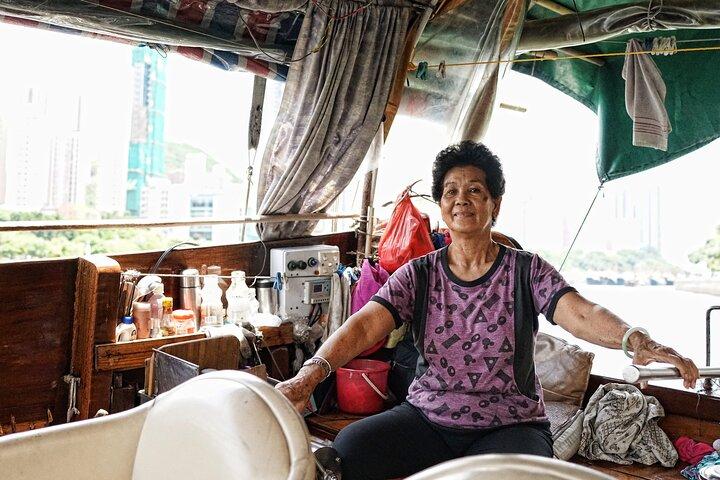 Explore Hong Kong: Aberdeen + Edifício Público Tour